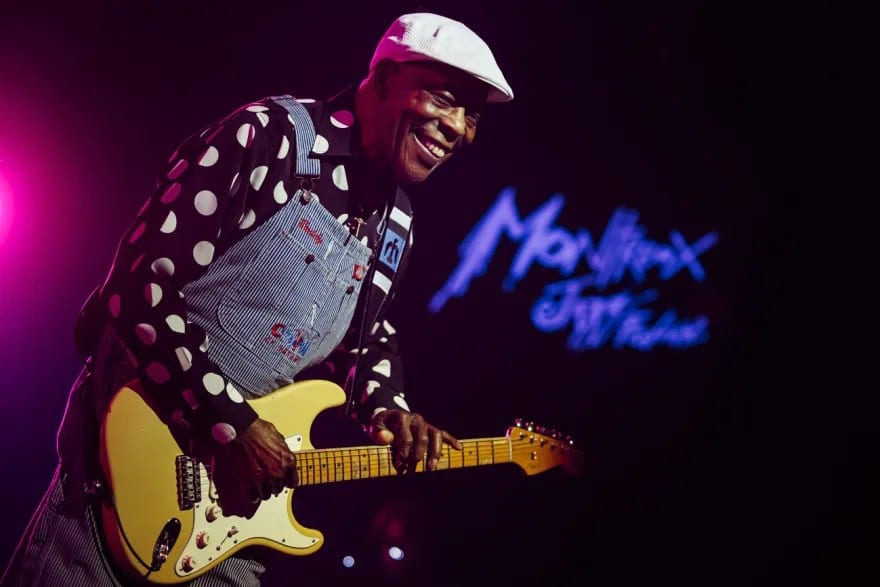 Buddy Guy au Montreux Jazz Festival en 2023, à près de quatre-vingt-sept ans.