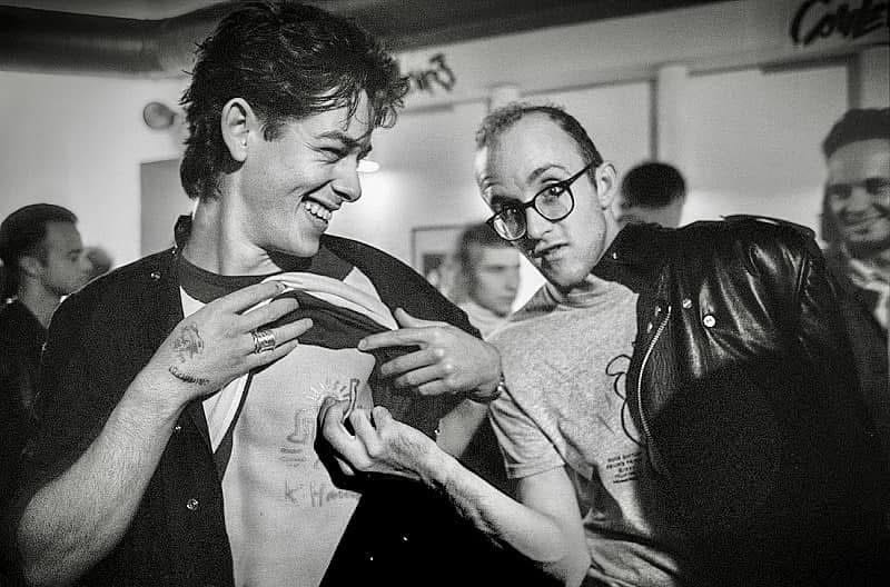 Keith Haring dans le hall de la Dolce Vita, le 2 octobre 1987.