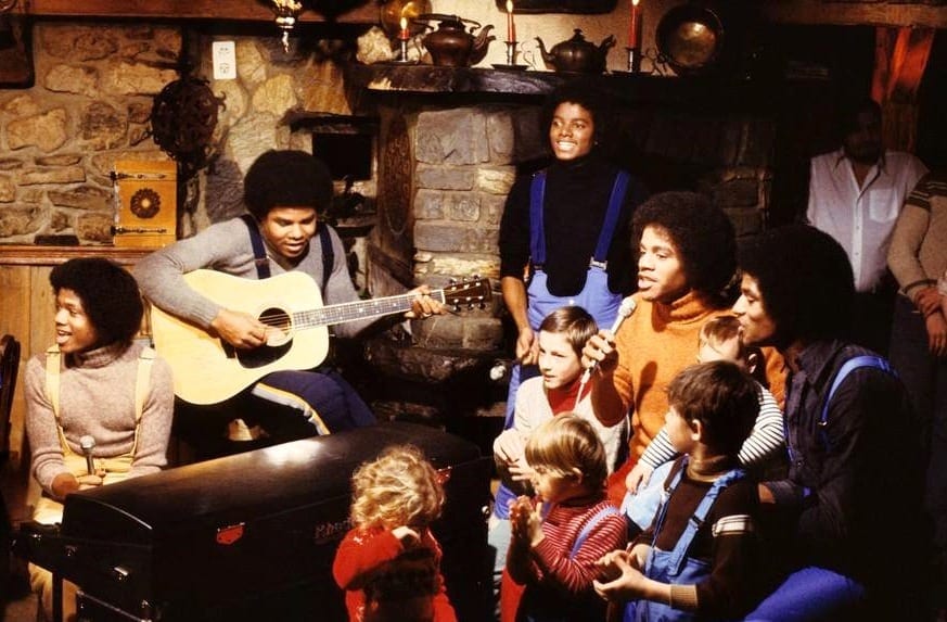 Les Jacksons au Restaurant Le Leysin, pendant le tournage pour la télévision.