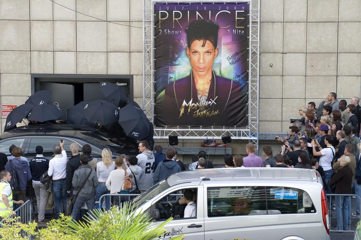 L’affiche du concert exceptionnel de Prince à la 43e édition du Montreux Jazz Festival, en 2009.