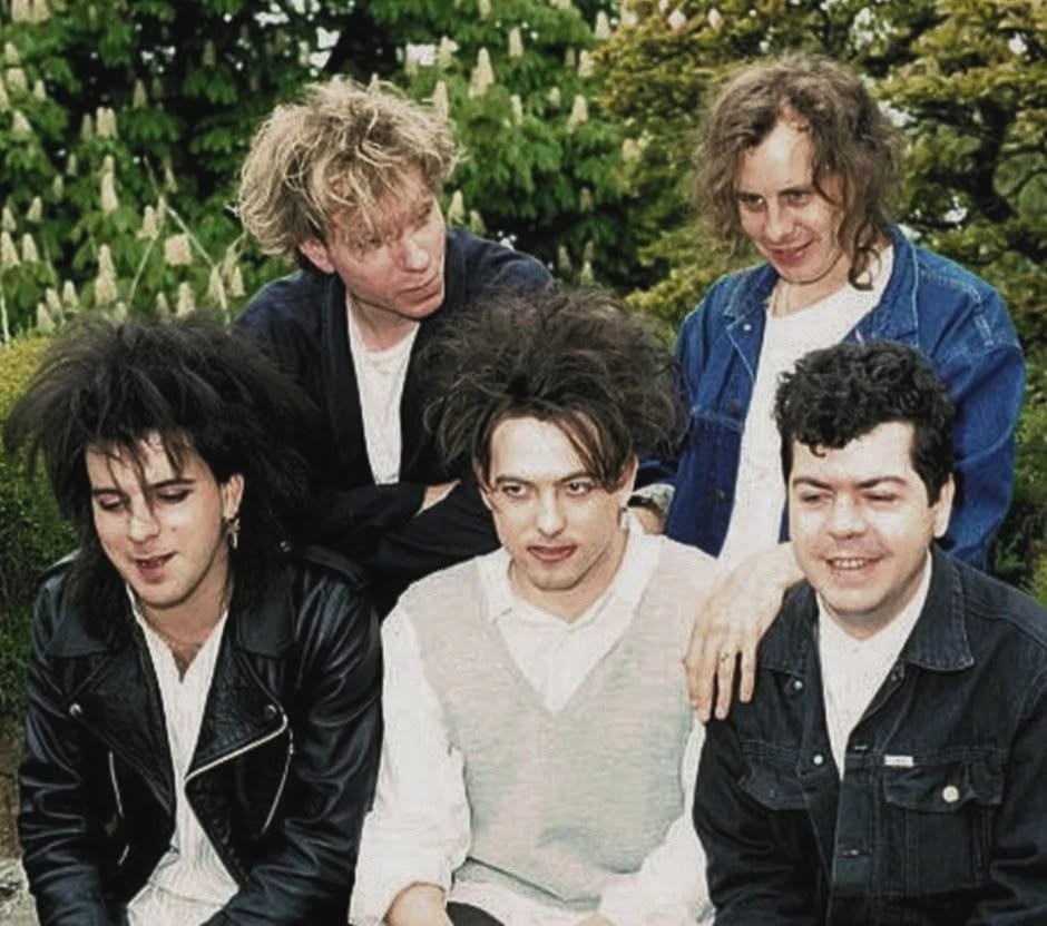 The Cure au Golden Rose Festival, au Casino de Montreux, le 14 mai 1987.