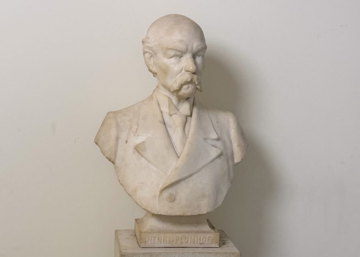 Le buste d’Henri Plumhof, au premier étage de la Salle del Castillo.