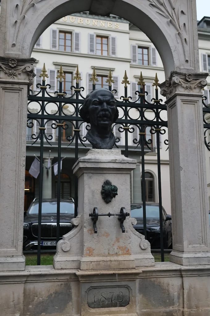 Buste de Paderewski