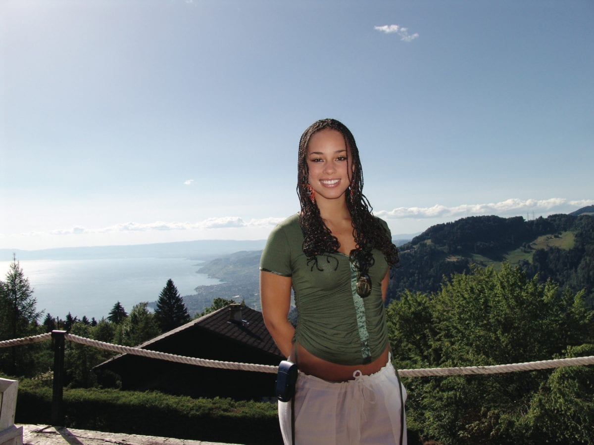 Alicia Keys au chalet Le Picotin, en 2004.