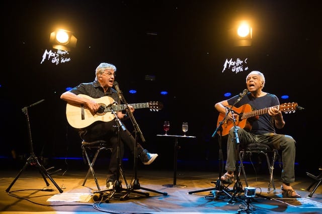 Caetano Veloso et Gilberto Gil à l’Auditorium Stravinski, le 15 juillet 2015, pour le 49e Montreux Jazz Festival.