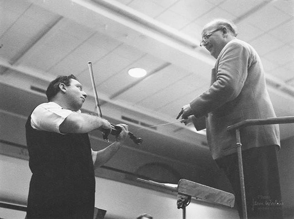 Répétition du concert du 18 septembre 1958, où Arthur Rubinstein joua sous la direction de Josef Krips.