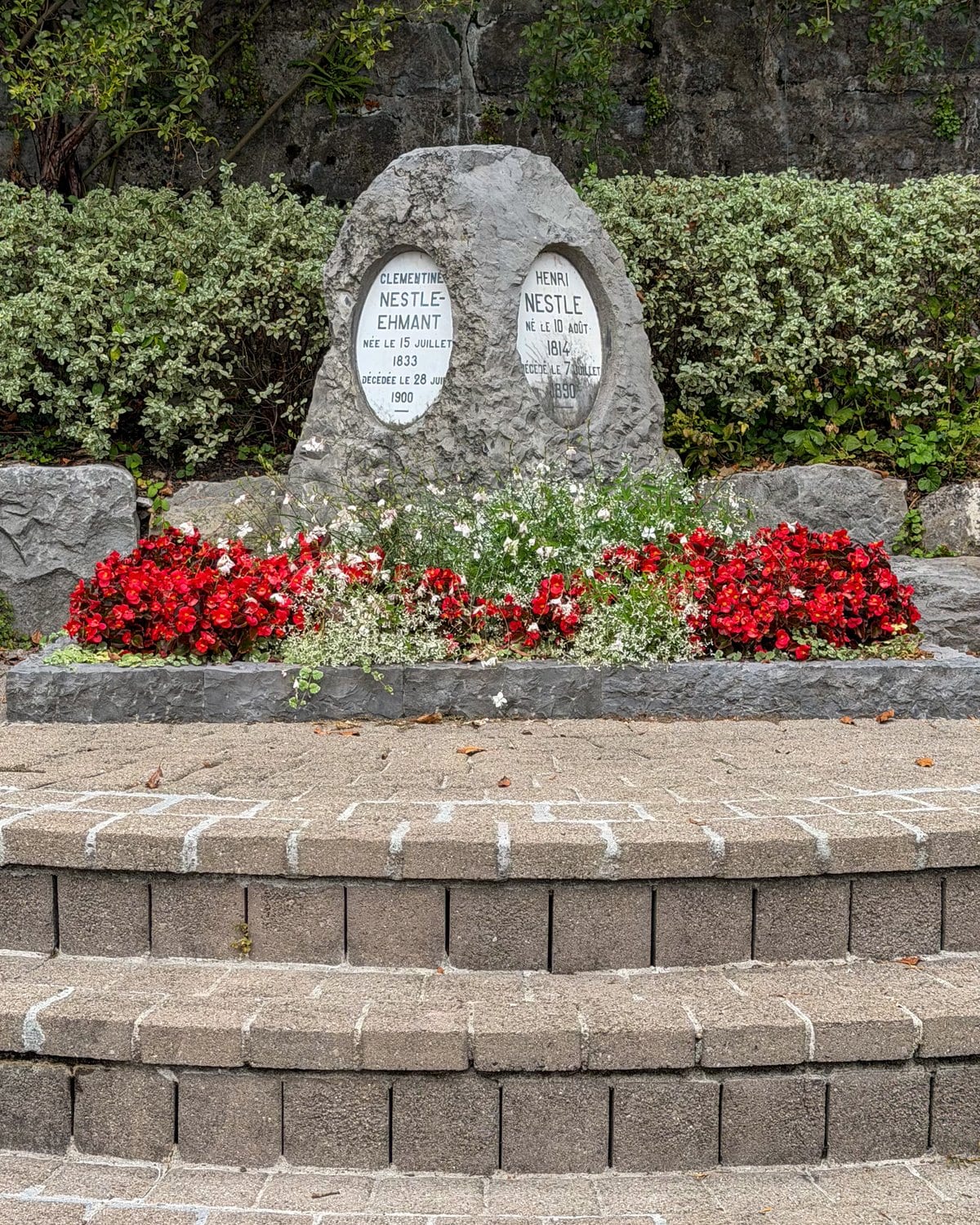 La tombe d’Henri Nestlé, au Parc des Roses de Territet.